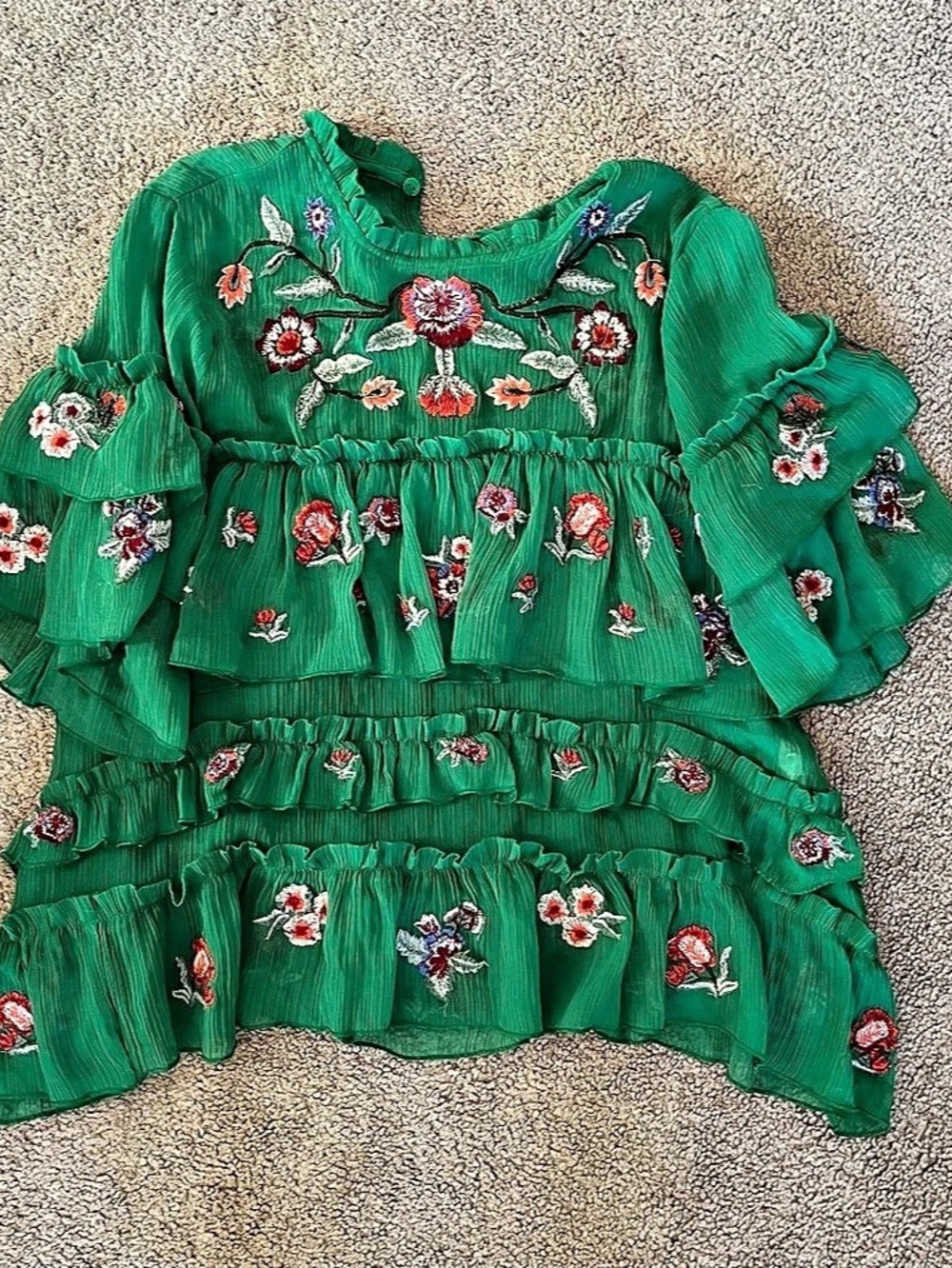 Zara Floral Ruffle Blouse in Green Like New